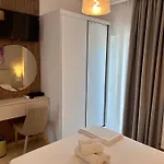 Aparthotel Stoudios Georgias