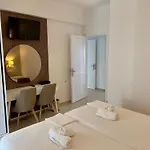 Stoudios Georgias Aparthotel Arkoudi