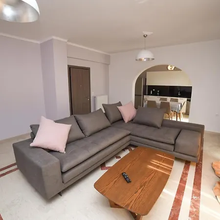 Stoudios Georgias 4* Arkoudi