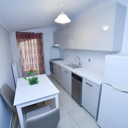 Stoudios Georgias Aparthotel