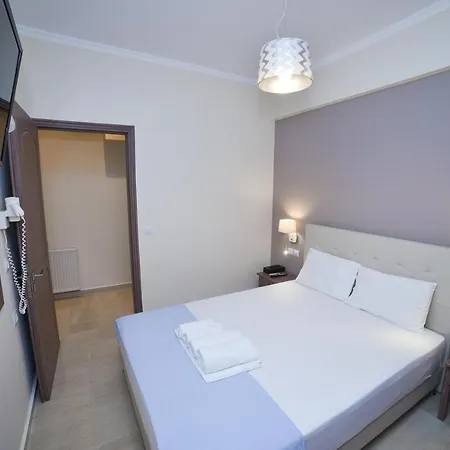 Aparthotel Stoudios Georgias 4*