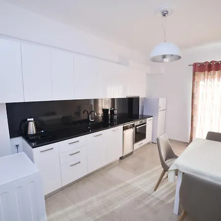 Aparthotel Stoudios Georgias