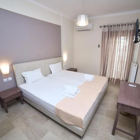 Aparthotel Stoudios Georgias Arkoudi