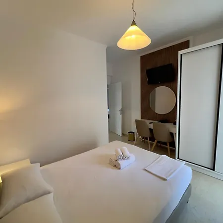 Stoudios Georgias 4* Arkoudi