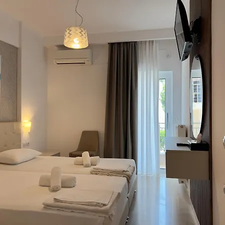 Stoudios Georgias Aparthotel 4*