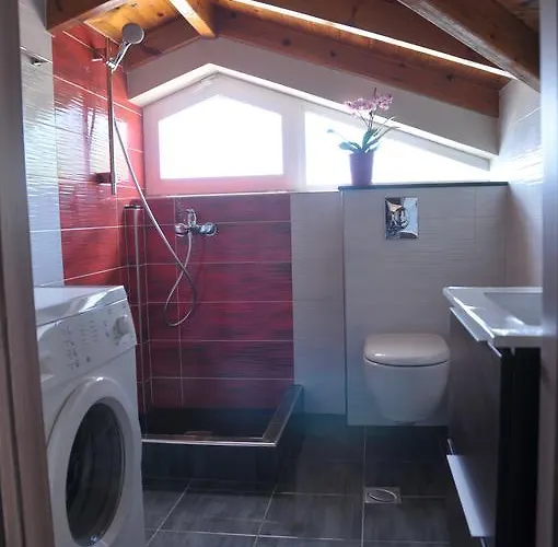 アパートホテル Stoudios Georgias アルコウディ