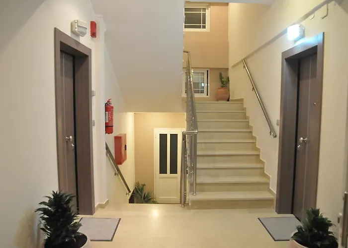 Stoudios Georgias 4*